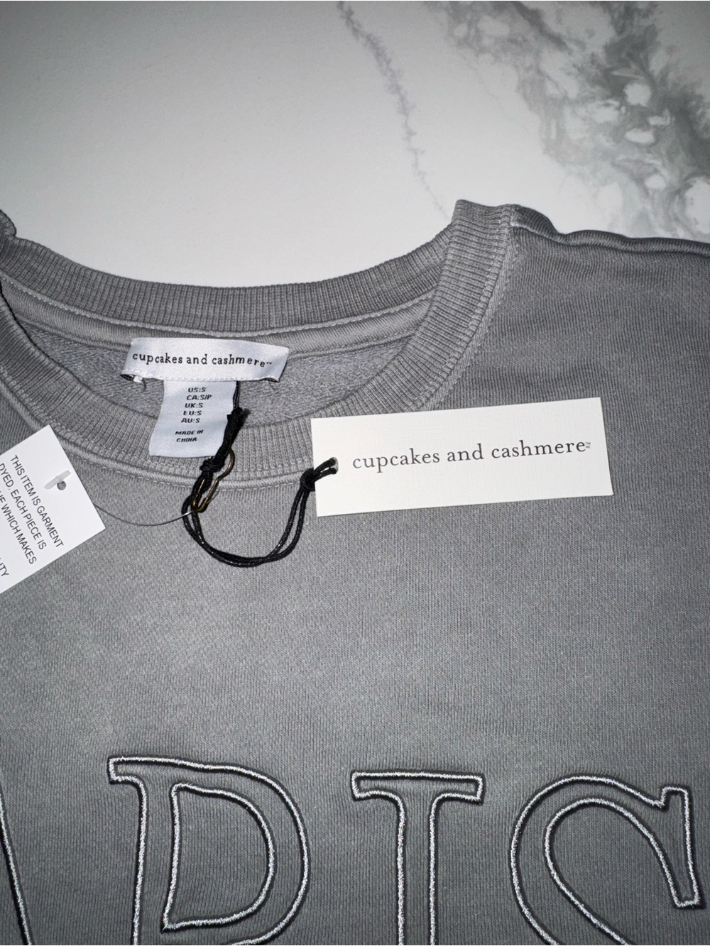 Cupcakes & Cashmere Paris Sweatshirt Size Small NEW - Picture 3 of 3